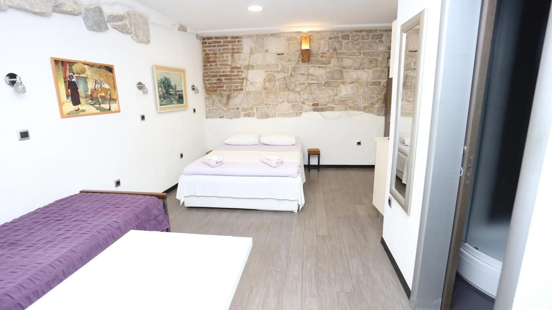 Apartments Nikolla Split
