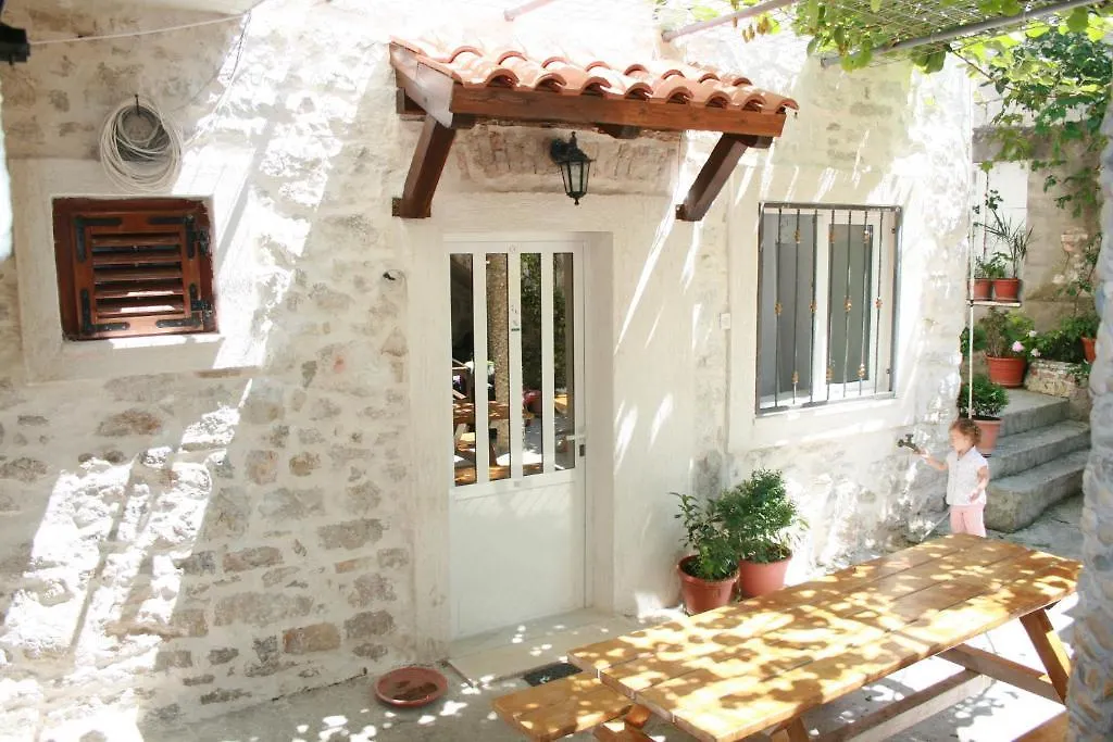 Apartments Nikolla Split