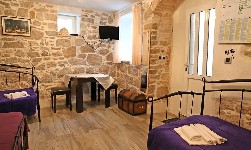 Apartments Nikolla Split