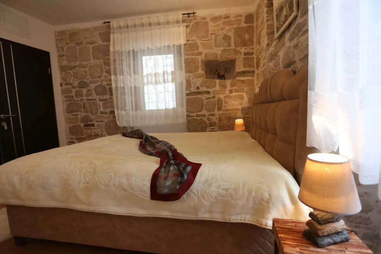 Apartments Nikolla Split