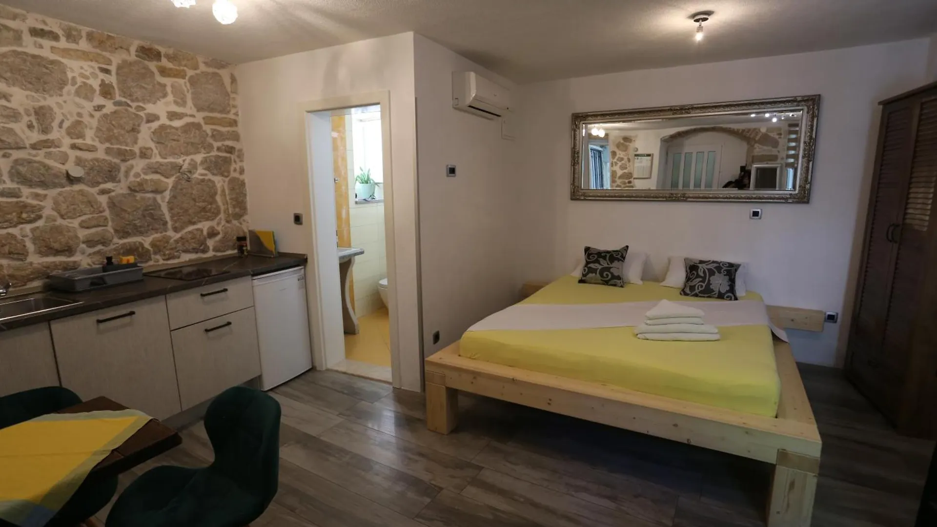 Apartments Nikolla Сплит Хорватия