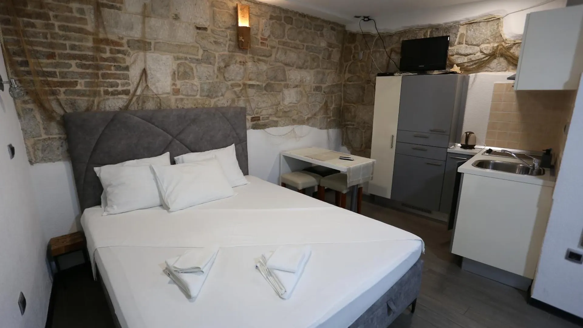 Apartments Nikolla 스플리트