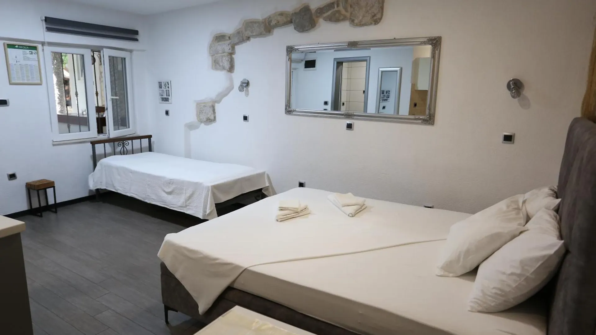 Apartments Nikolla 스플리트