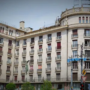 jackquaters-pulse.inbudapesthotels.com/