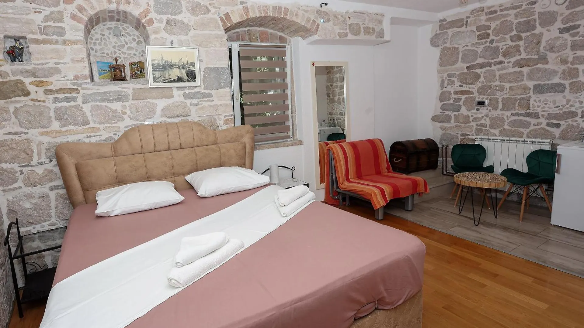 Apartments Nikolla Split