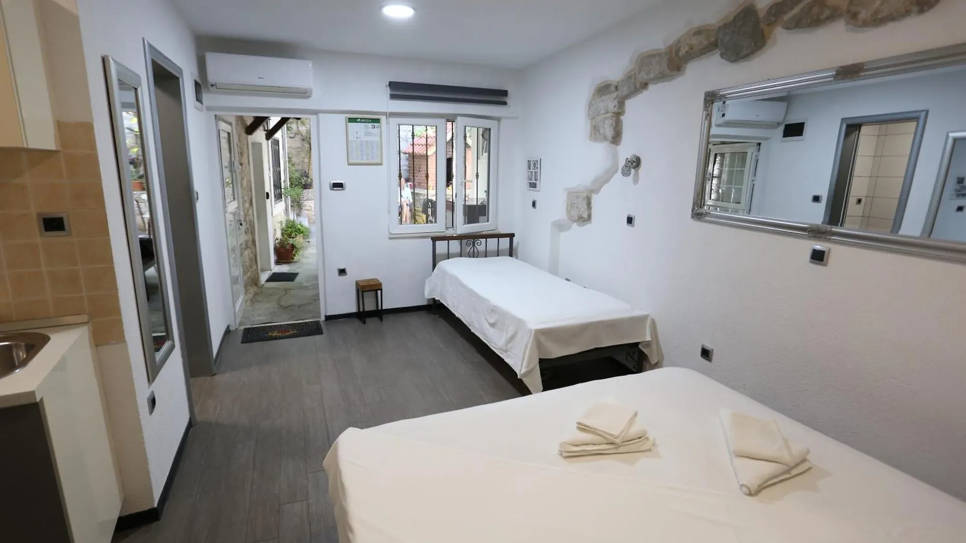 Apartments Nikolla Split Croatia